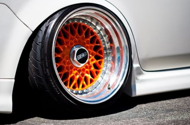 Deep Dish Wheels and Stance